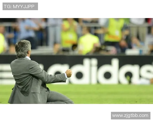 从贫困中崛起的足球巨星：他们的童年故事与奋斗历程