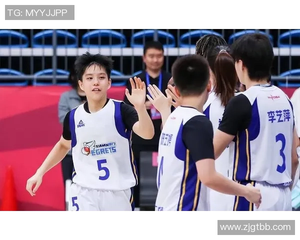 篮球心理素质评比揭晓上海篮球队荣获第三名引发热议